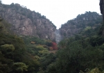 行縢の滝 (遠景)
