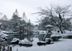 冬の兼六園　©石川県観光連盟