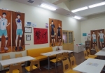 岩手県出身の漫画家の「ハイキュー‼」で飾られた休憩コーナー。