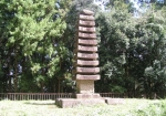 十三重の石塔