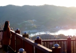 安波山から復興祈念公園を見下ろす。