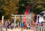 宇佐八幡宮を中心に雛飾りがされています。
